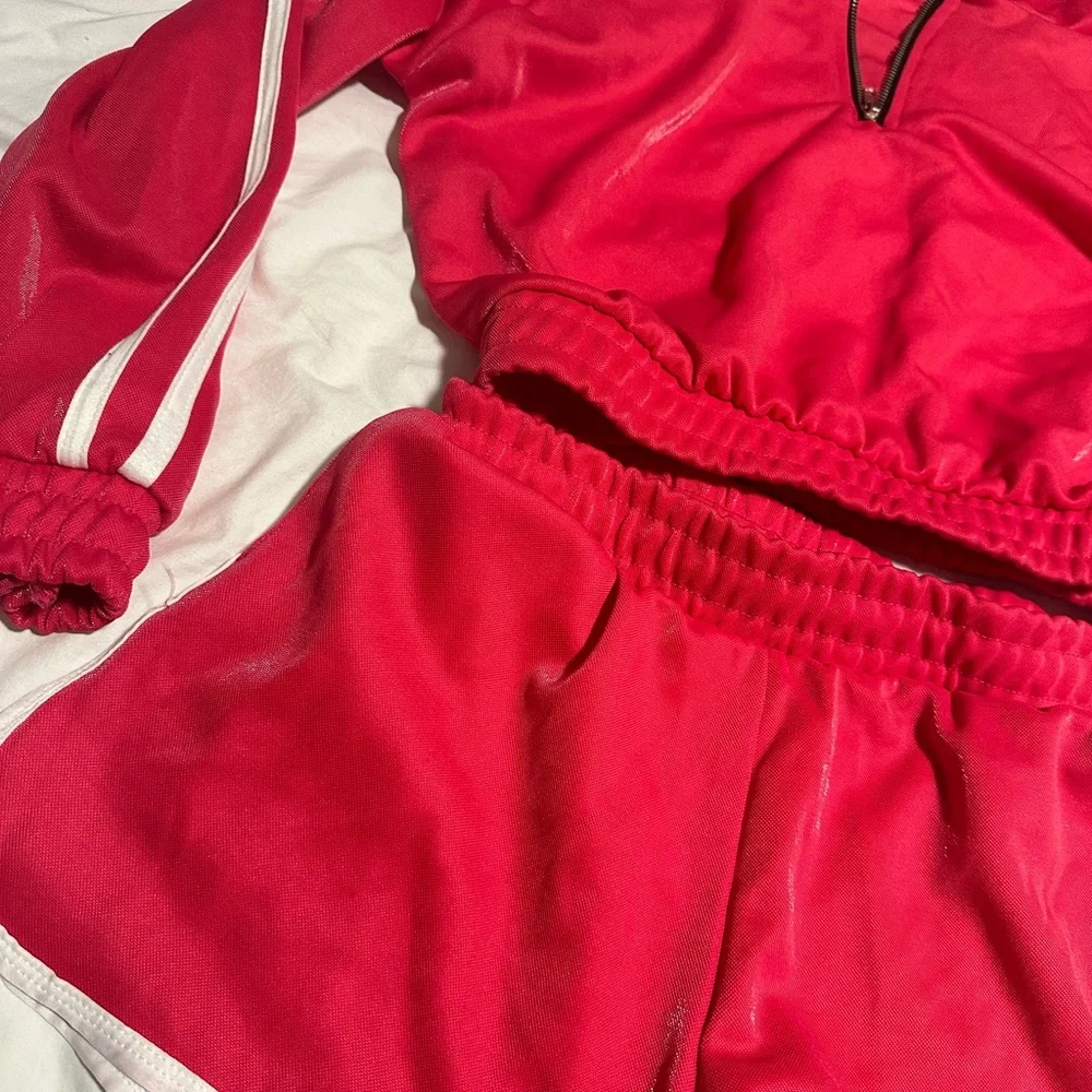 Short set - Picture 2 of 3